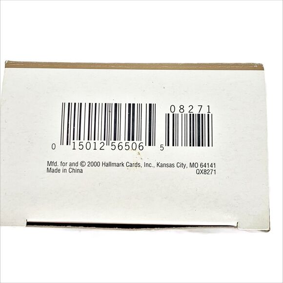 Hallmark Keepsake Ornament Christmas - Cool Character - Pressed Tin Snowman 2000 - Picture 9 of 10